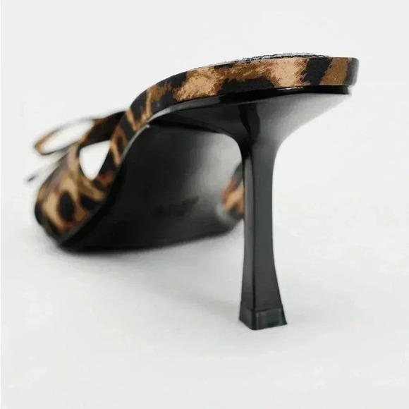 Zara Leopard Print Heeled Sandals - Size EU 37 (US 6.5-7) NWT - Picture 4 of 7